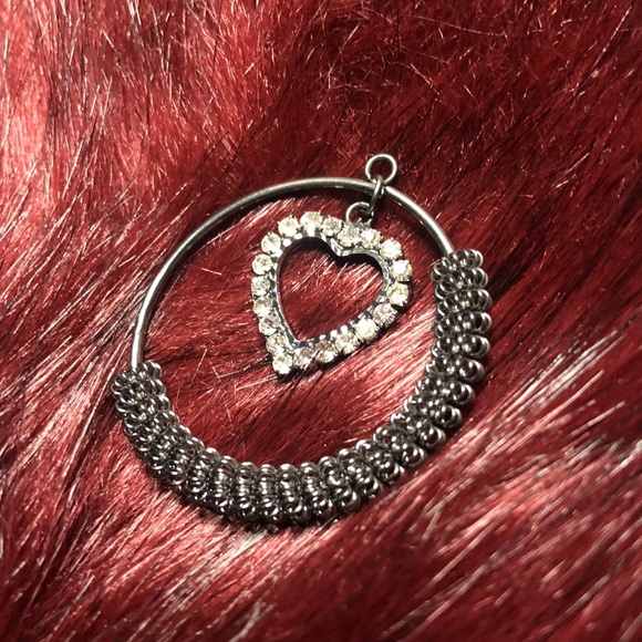 Heart Loop Clear Crystal Pendant - Picture 1 of 4